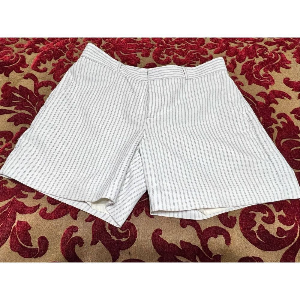 Banana Republic Dressy Striped Shorts Size 0